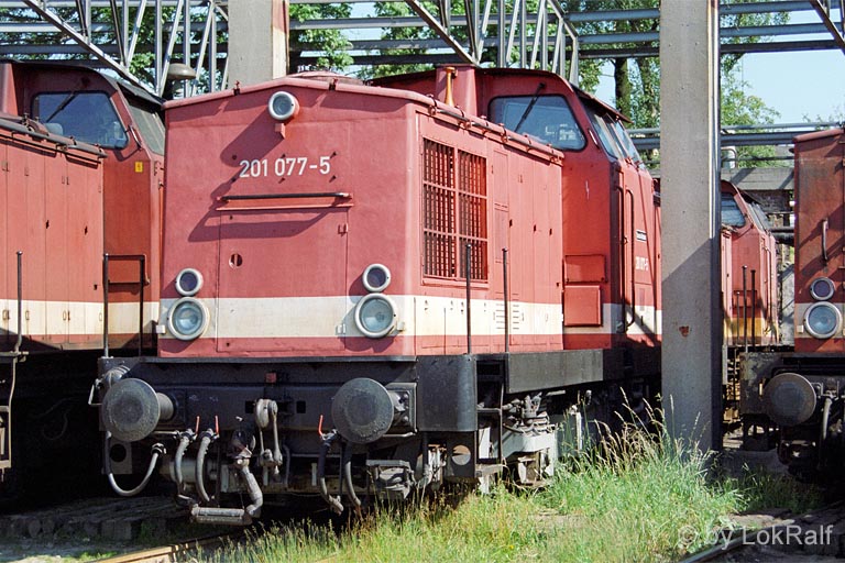 201 077
