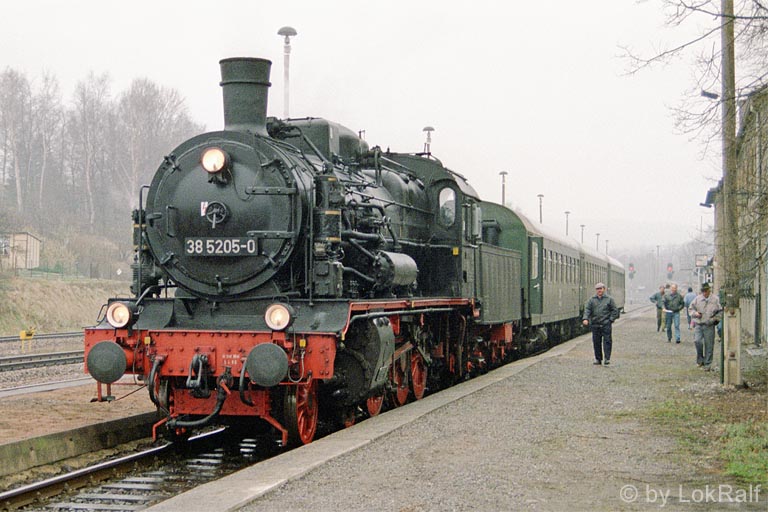 38 5205