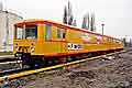 476 375